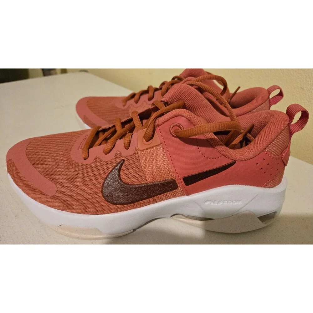 Nike Zoom Womens Rust / Orange Lace Up Size 9.5 Sneakers New